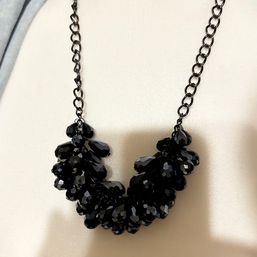 Elegant Black Beaded Necklace